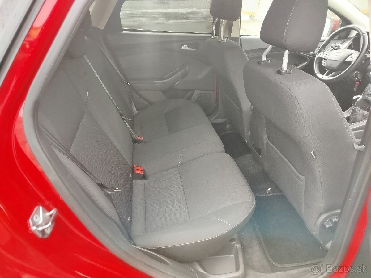 Ford FOCUS 1,0 benzin ecoboost 2018 - 9