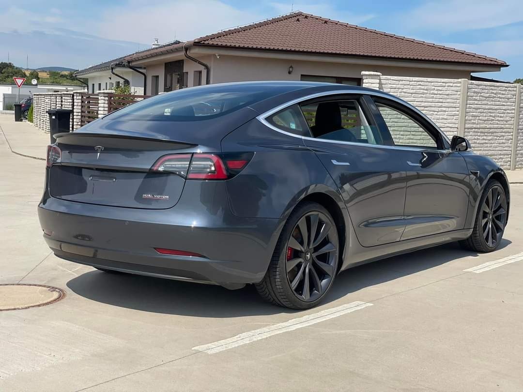 Tesla 3 Performance 513 HP - 9