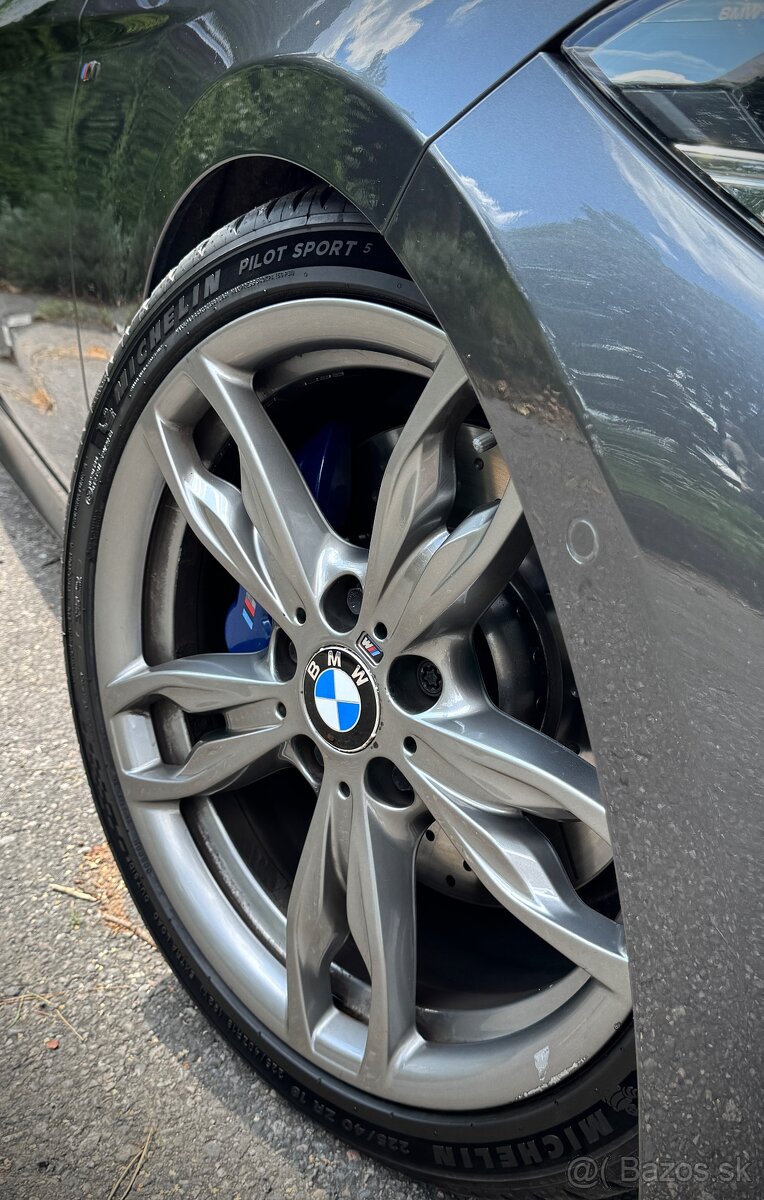 BMW M130 xDrive - 9