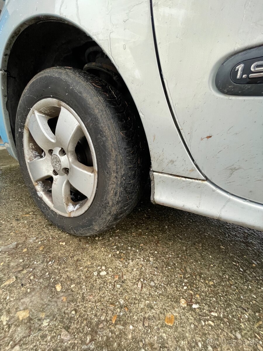 Renault megane scenic - 9