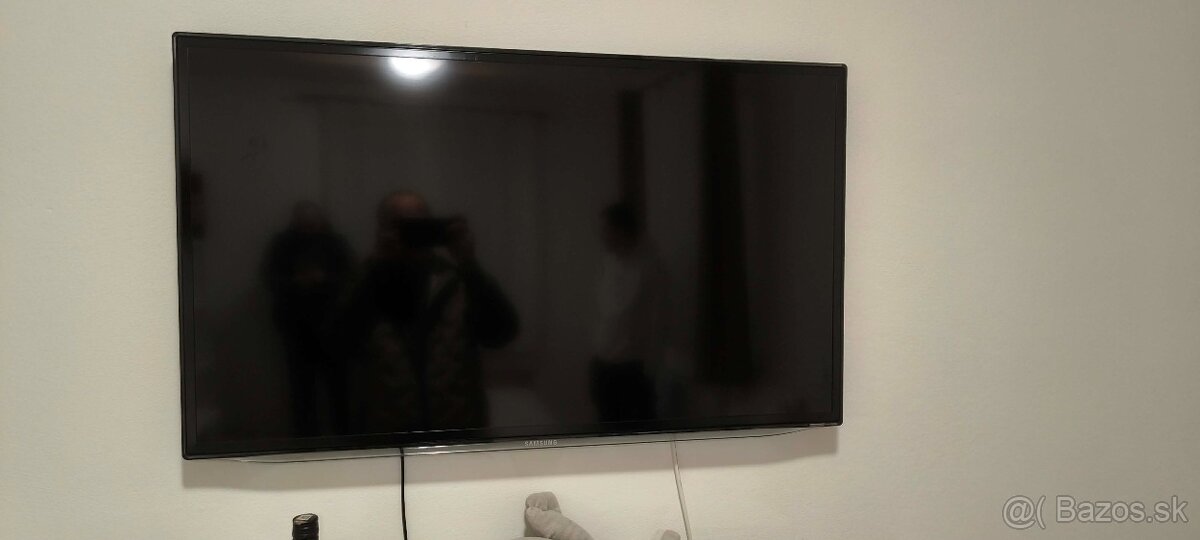 Samsung ue40es6100,Hyundai ULY 43TS643,thomson 55uc6306 - 9