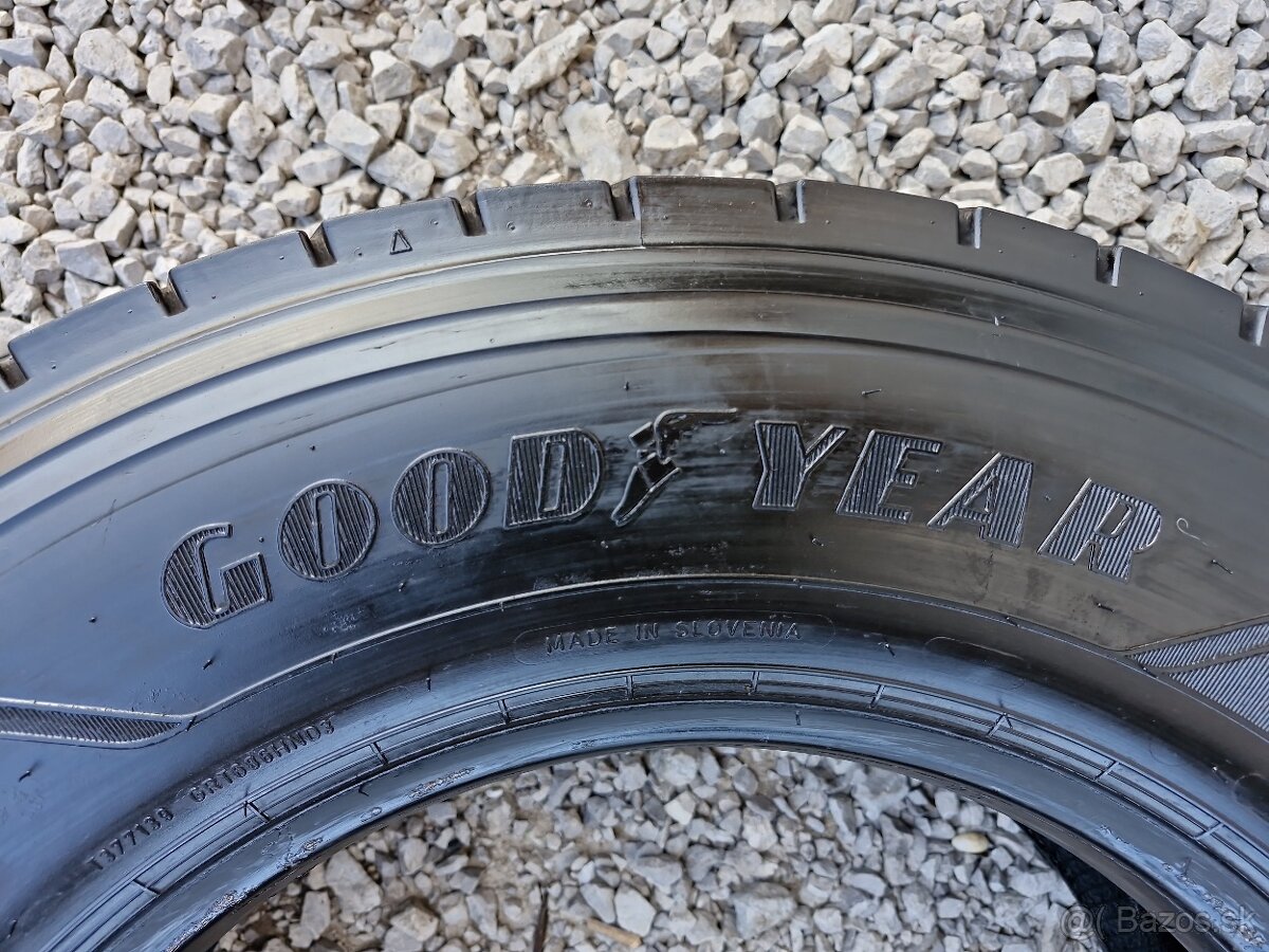 PNEUMATIKY M+S 225/75R17,5 - 9