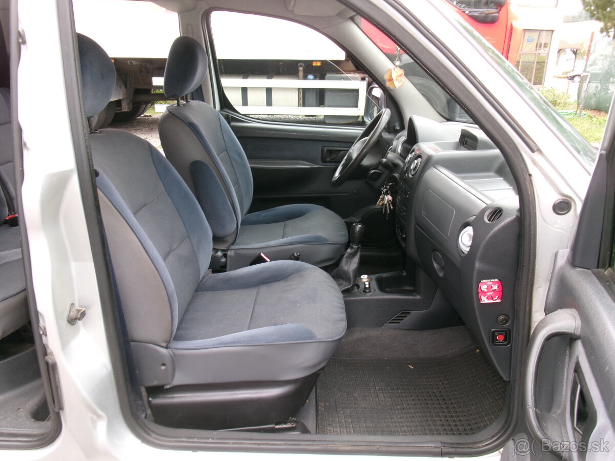 CITROEN BERLINGO 2.0 HDI 5 MÍST - 9