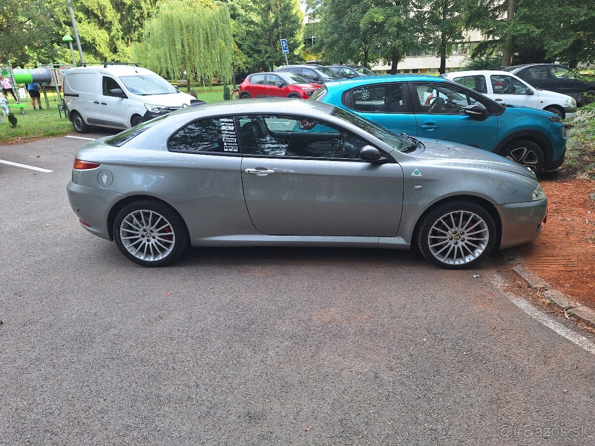 Alfa romeo GT 1.9 JTDm 130kw - 9