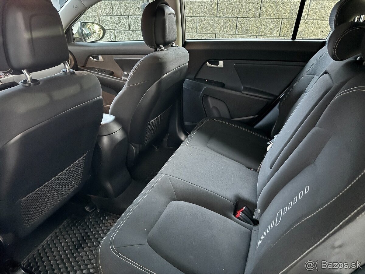 Kia SPORTAGE facelift 2014 2.0 CRDI PLATINUM - 9