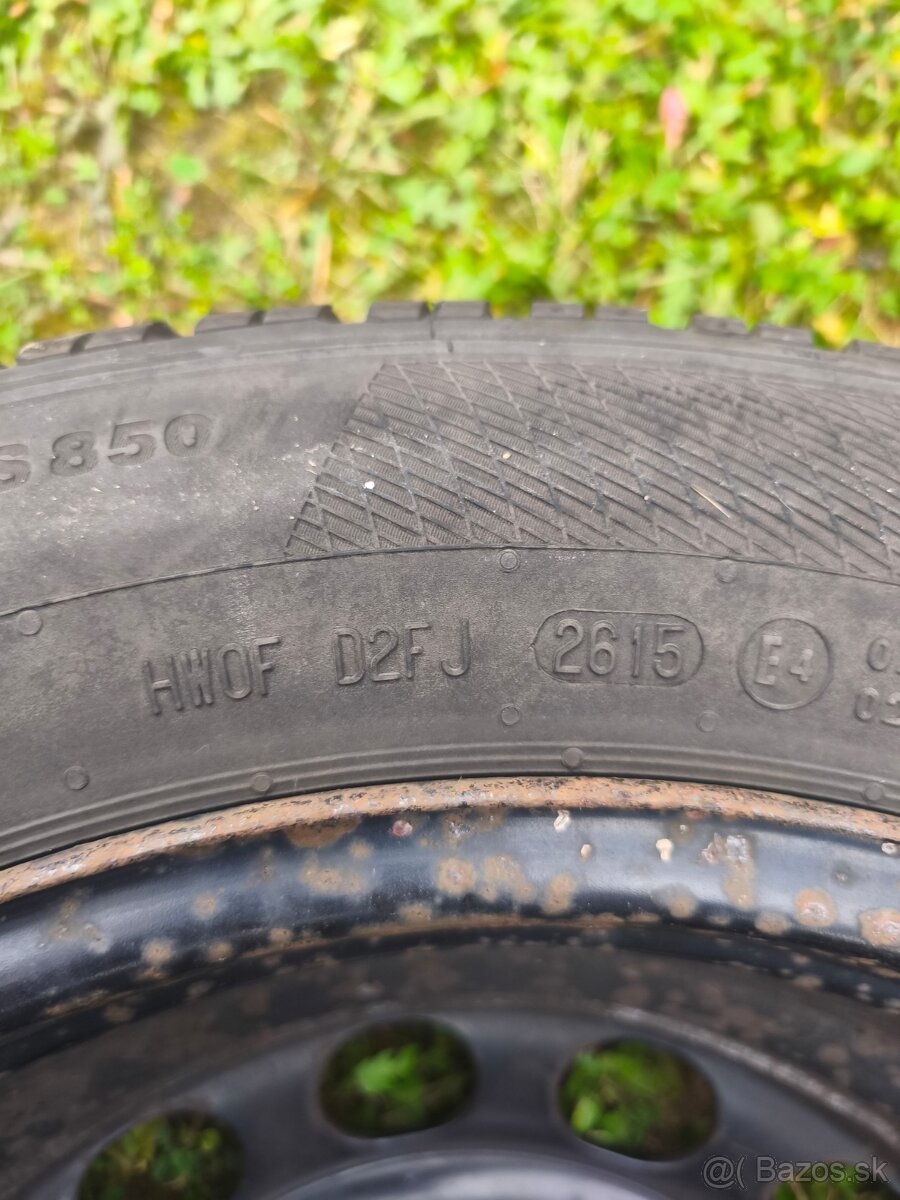 Zimné pneumatiky 205/55 R16 na diskoch - 9