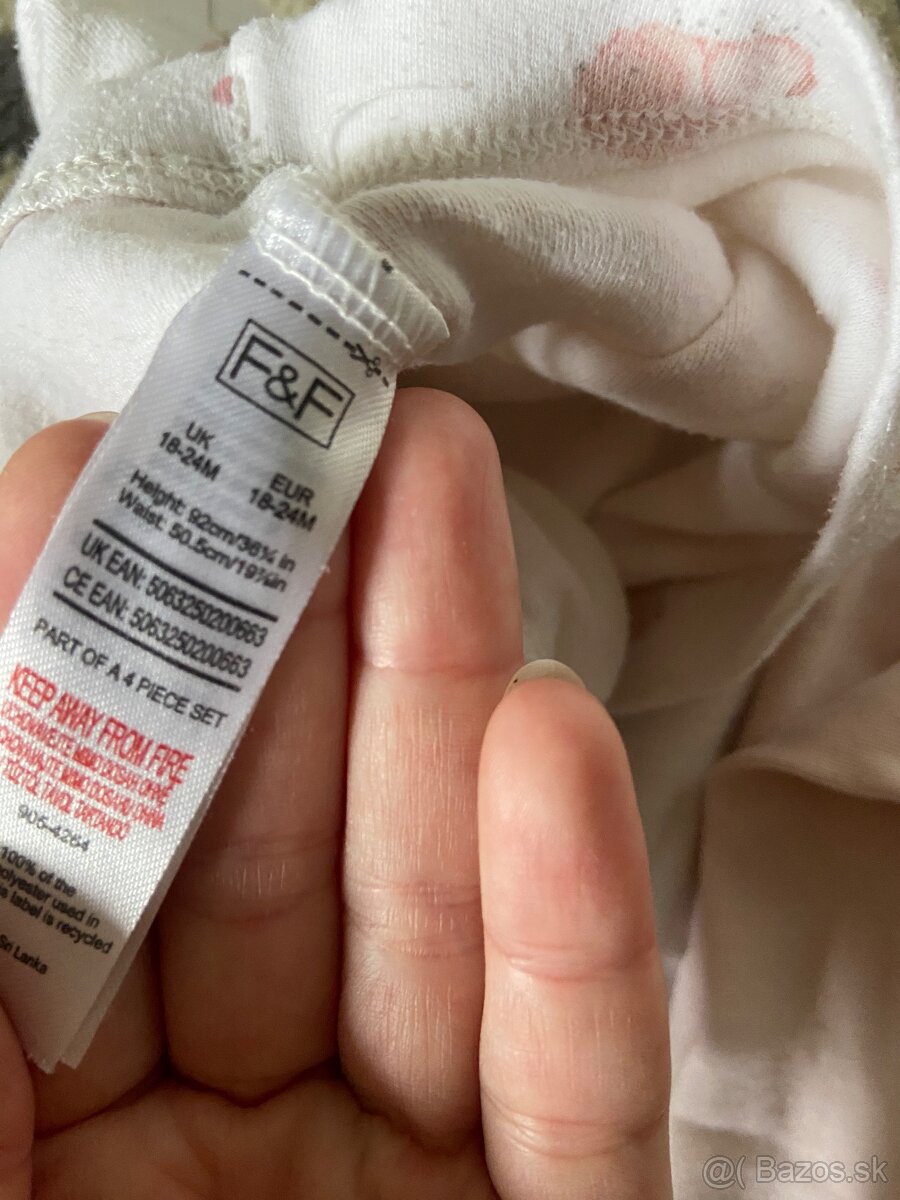 Balík oblečenia - 9