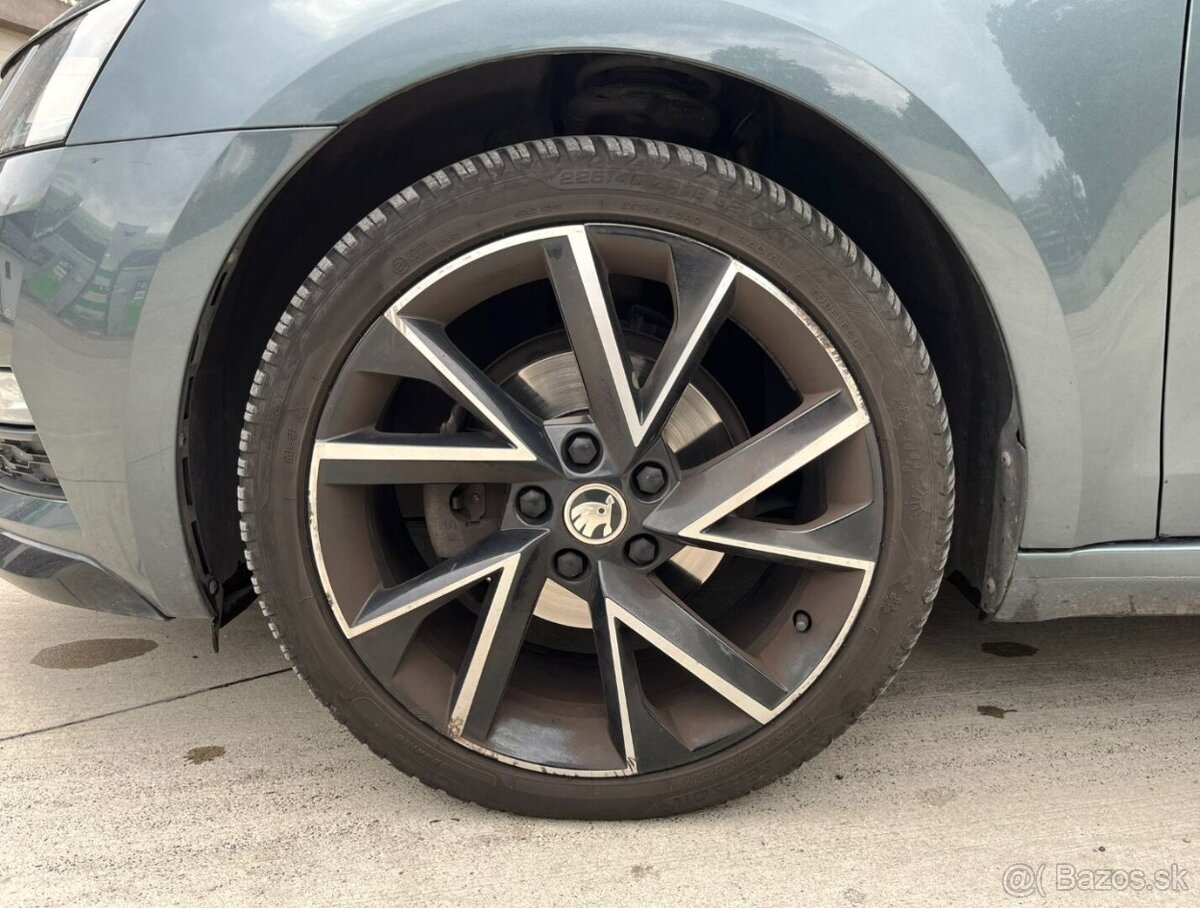 Škoda Octavia Combi 1.6 TDI DSG - 9