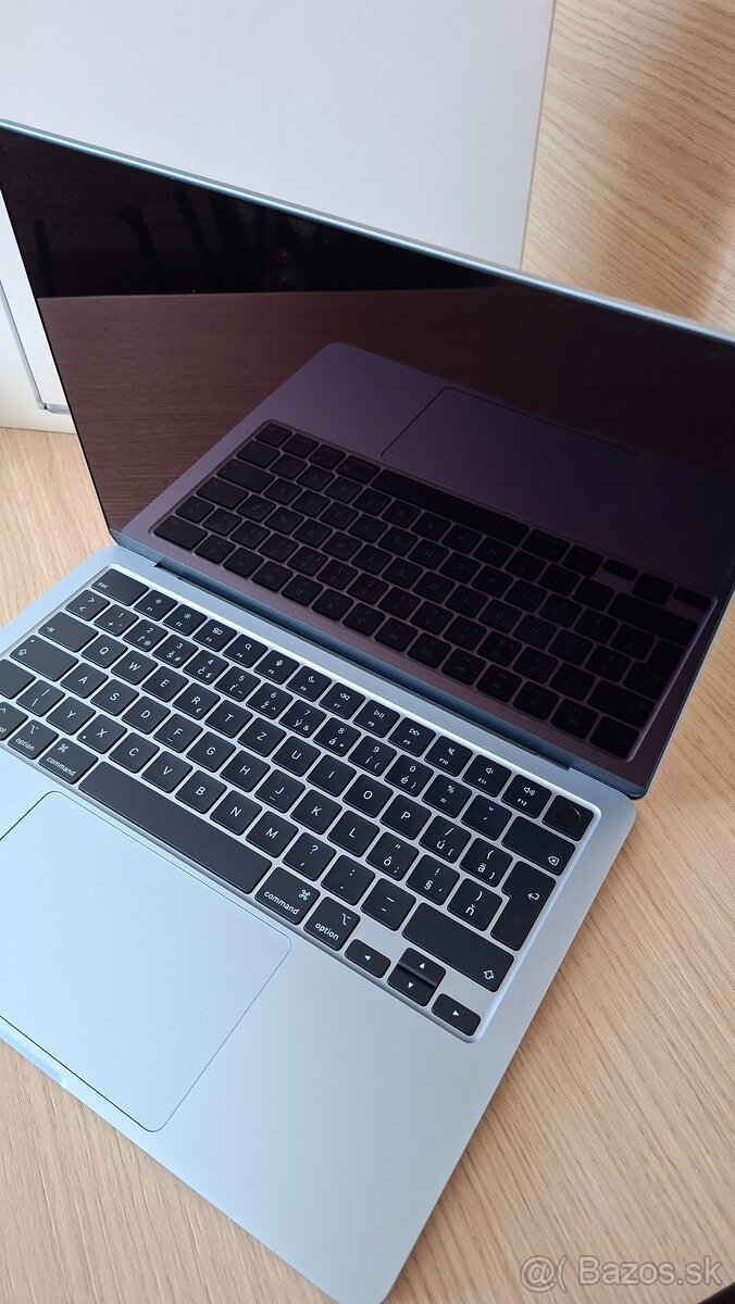 MacBook Air M4/16GB/256GB - 9