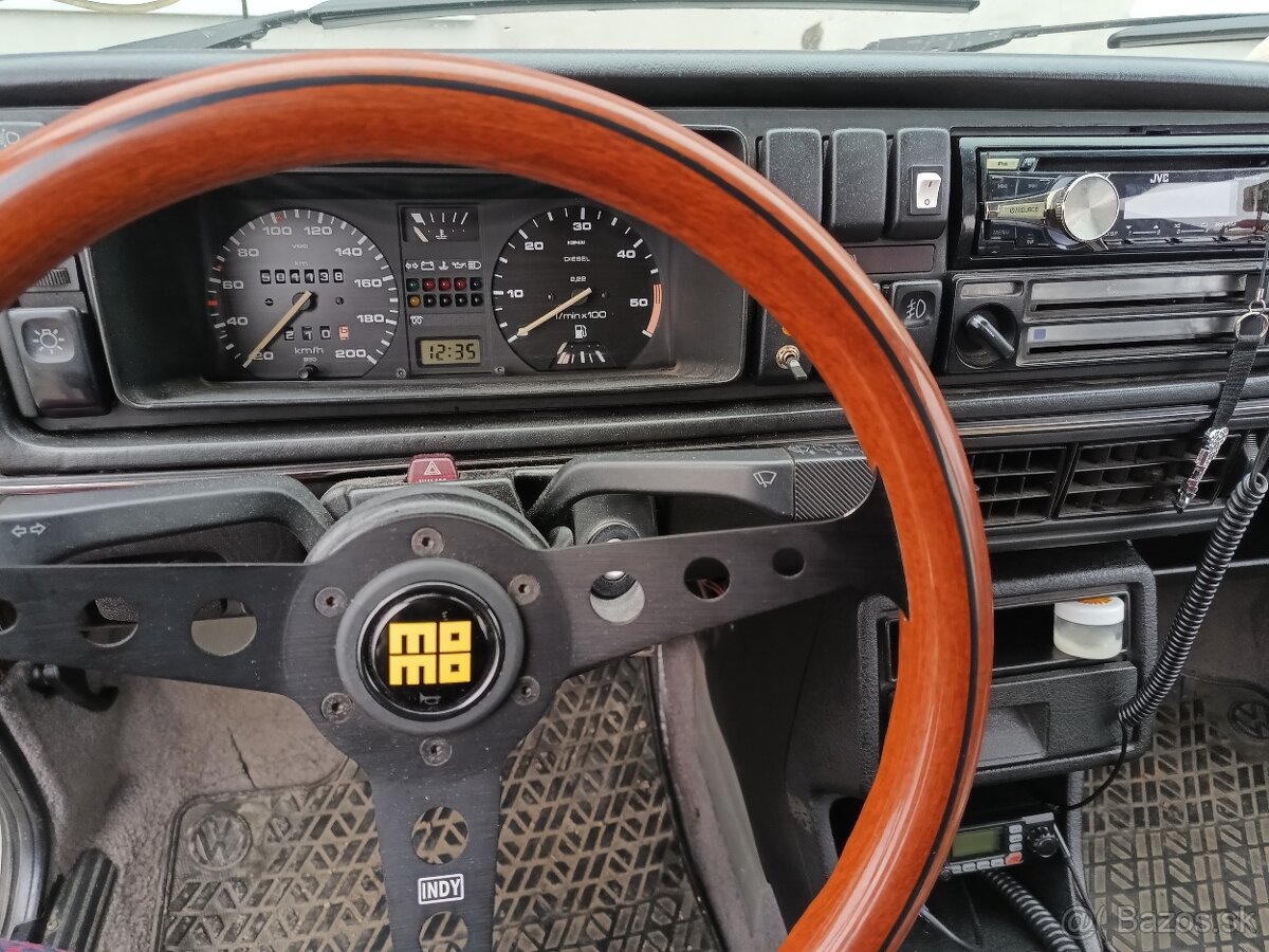 Golf Mk2 1.6TD 51kw GTD (1989) - 9