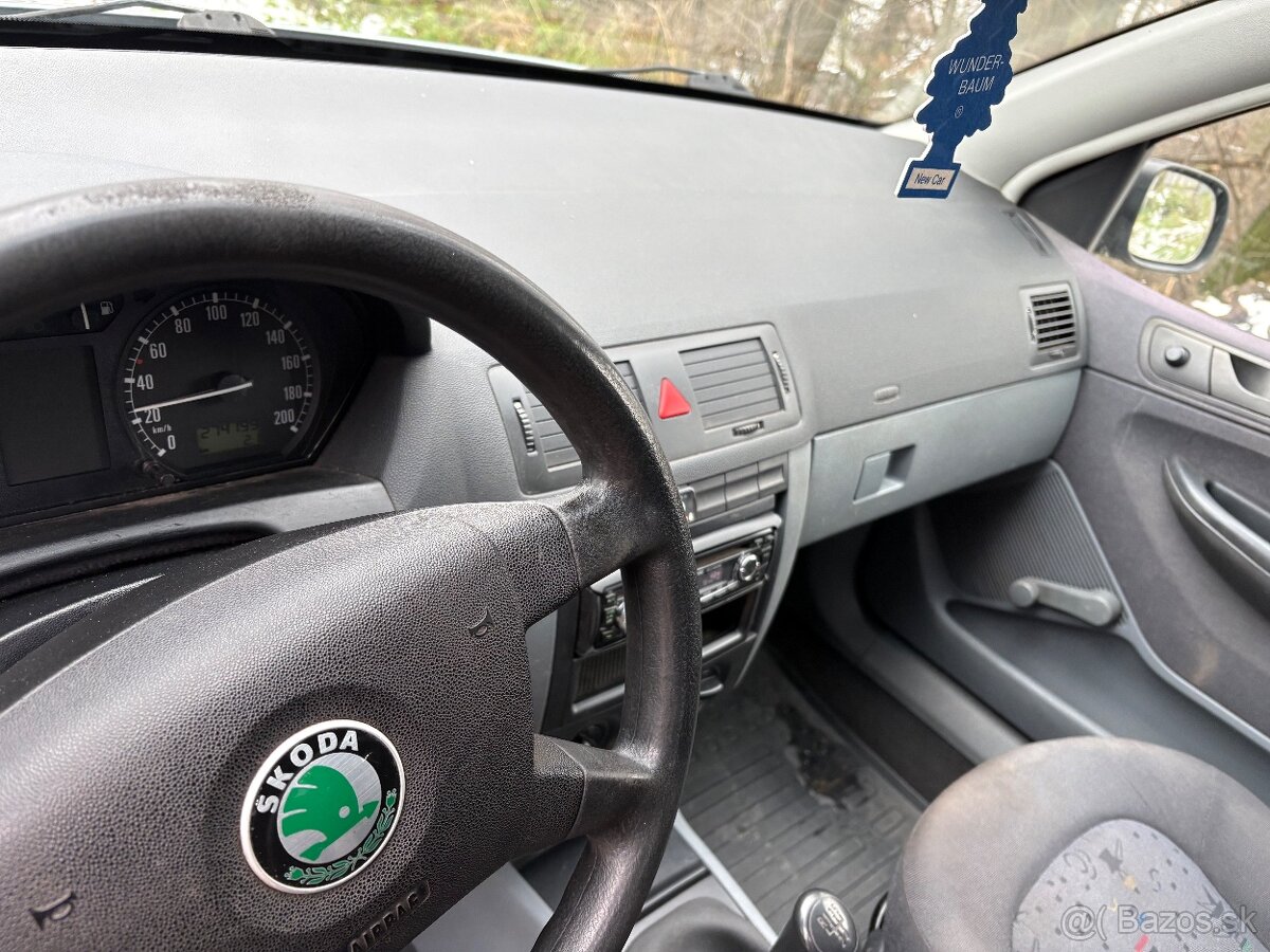 Škoda Fabia - 9