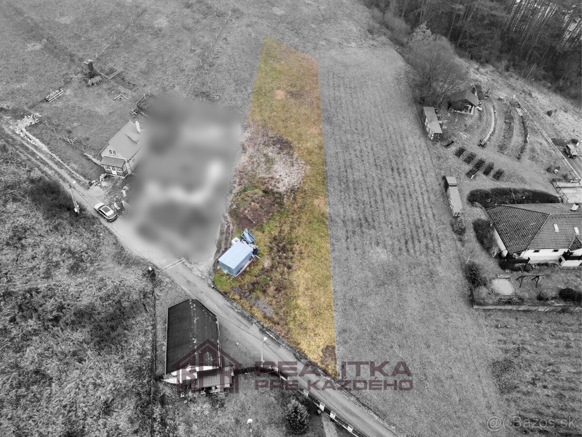 Priestranný pozemok s krásnym výhľadom v Lietavskej Svinnej- - 9