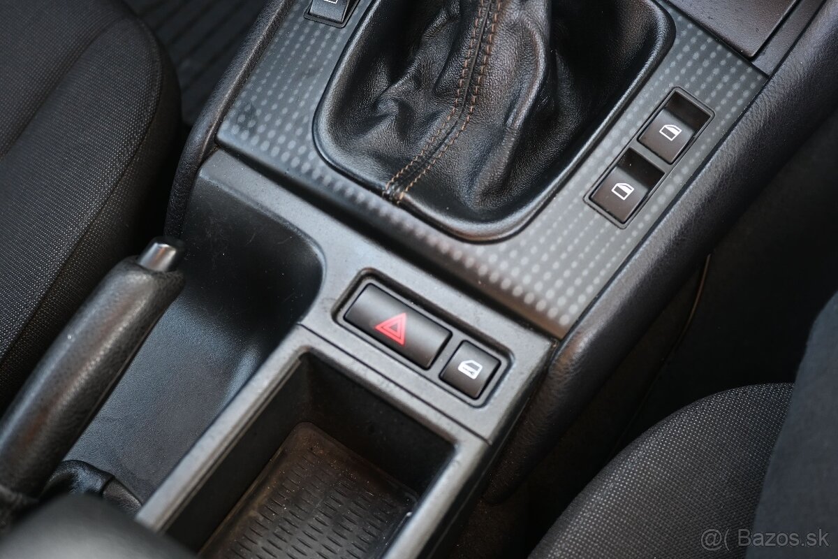 E46 coupe 318Ci 105kW rv 2003 - 9