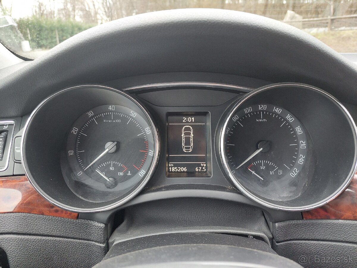 Škoda Superb 3.6, V6 - 9