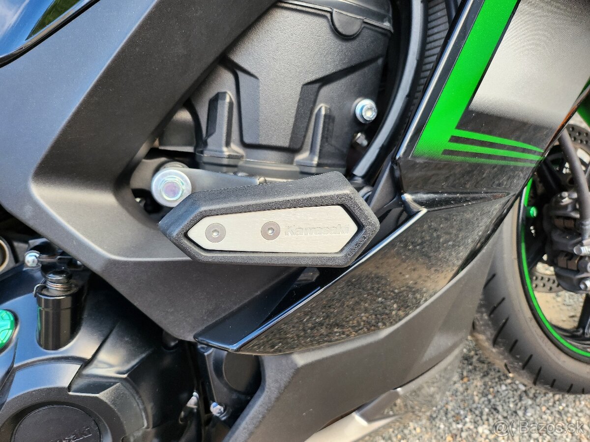 Kawasaki Ninja 1000sx Performance Tourer - 9