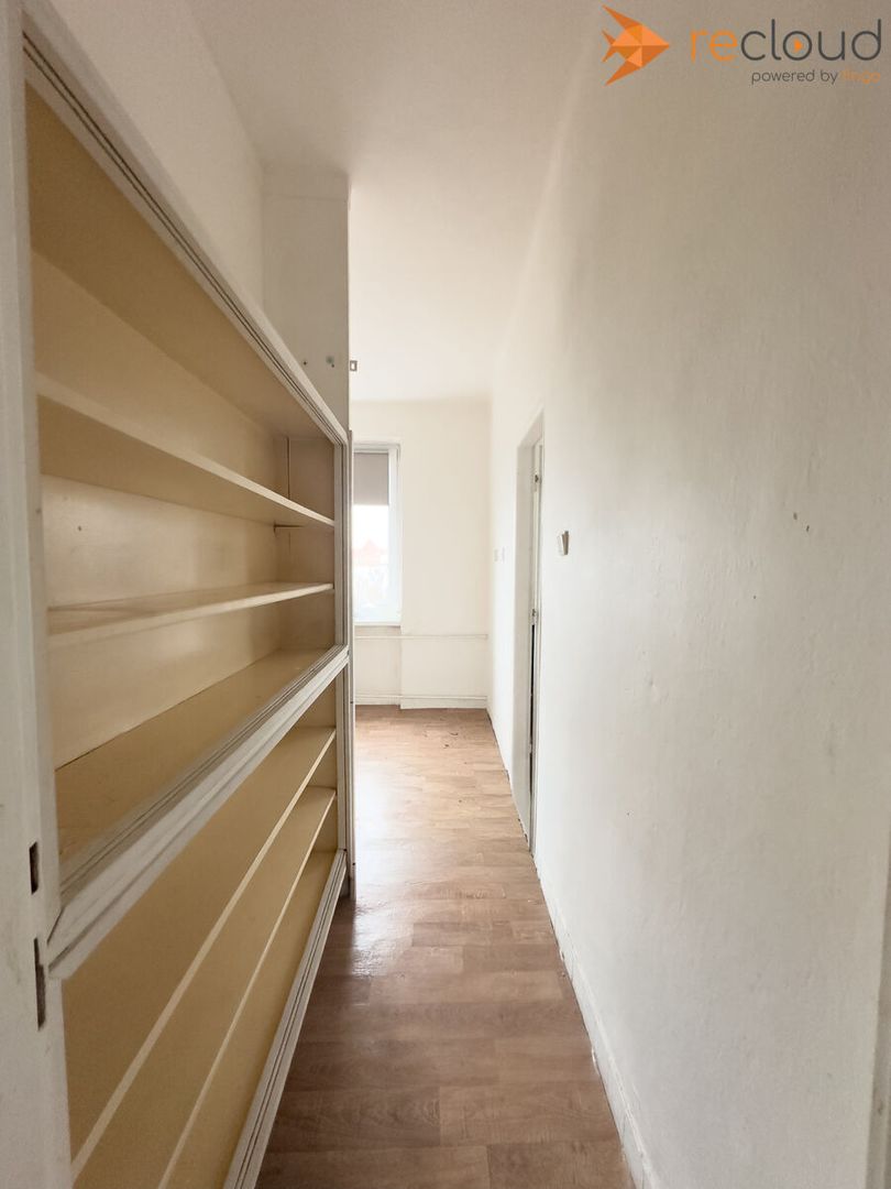 2 izbový byt v centre mesta Rimavská Sobota - nám. Š.M.Daxne - 9