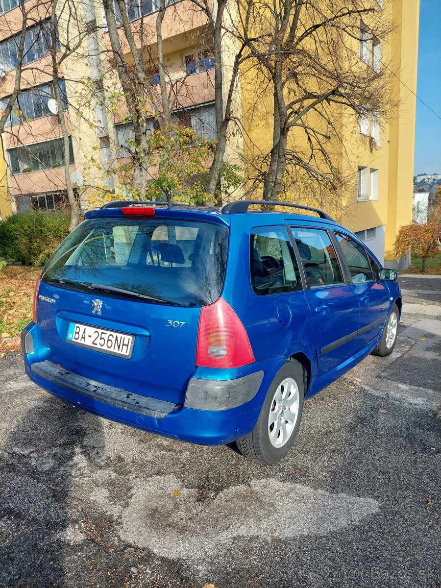Peugeot 307 Break (kombi) - spoľahlivé auto - 9