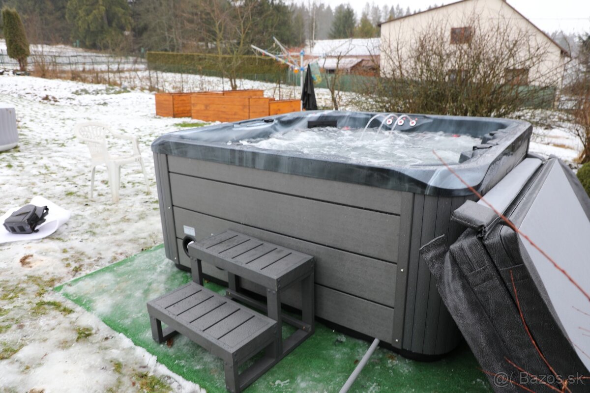 Super Akcia na akrylatovu virivku - 9