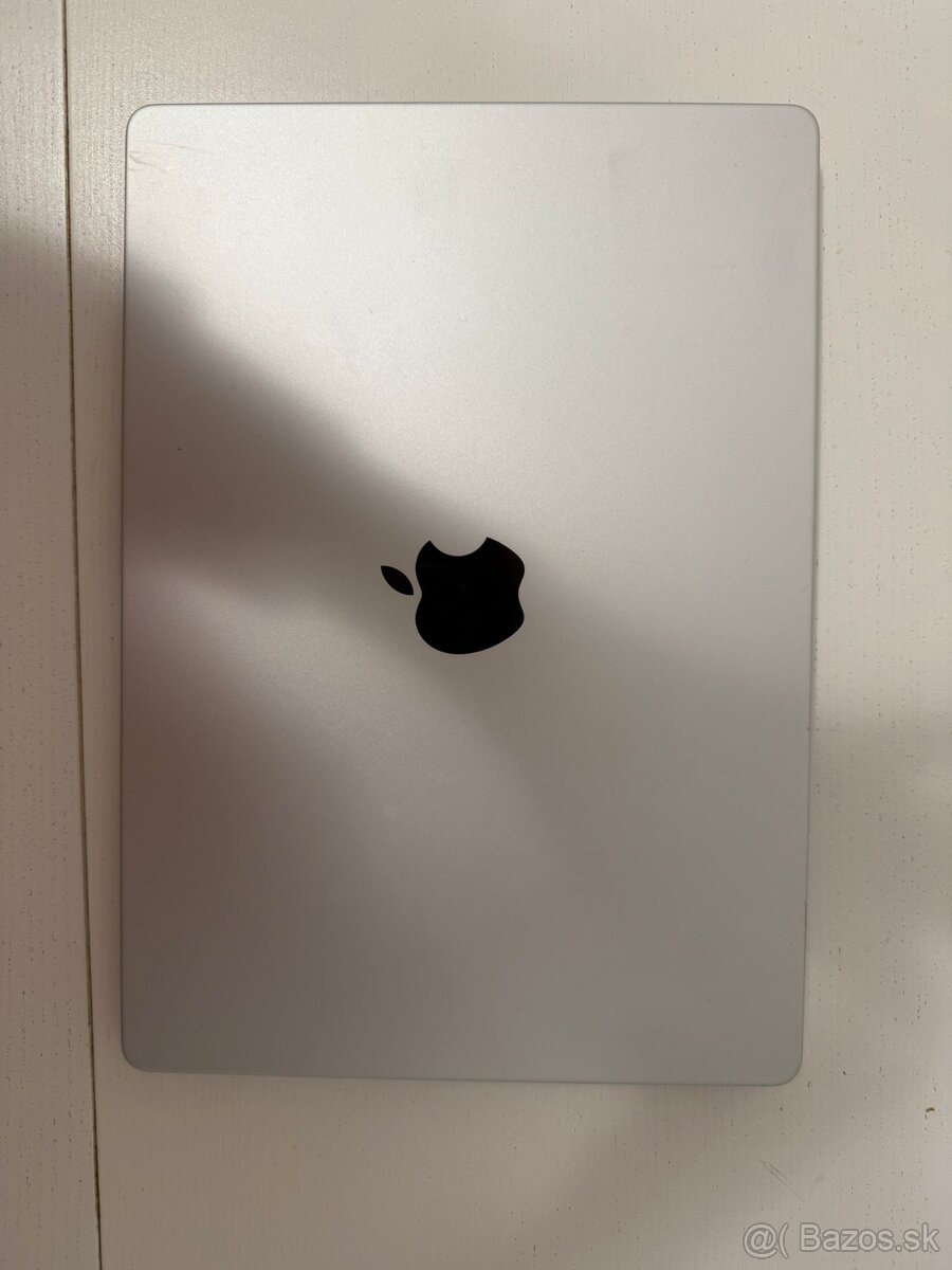 MacBook Pro 14” M1 Pro (2021) – 16 GB RAM, 512 GB SSD - 9