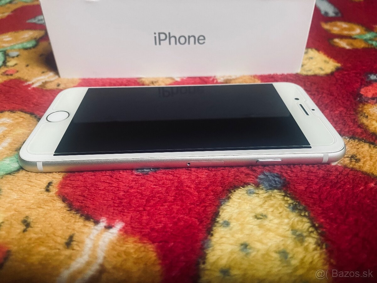 Apple iPhone 8 biely - 9