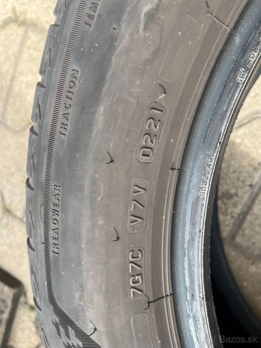 235/55R18 Bridgestone letne - 9