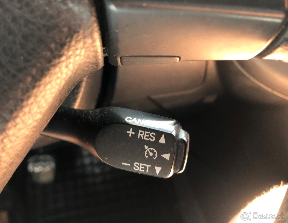 Toyota verso corolla - 9