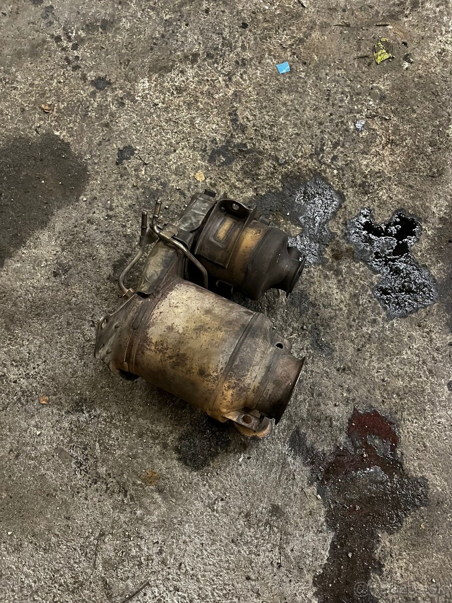 Rozpredám motor vw/ škoda 1.6 tdi CXXB 81 KW - 9