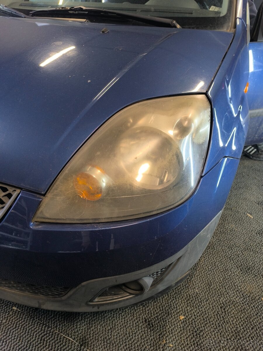 Leštenie / renovácia svetiel s aplikovaním PPF fólie - 9