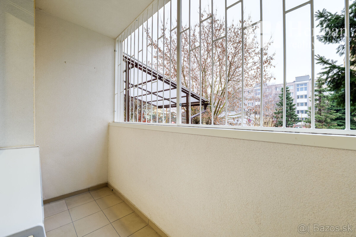 Útulný a bezbariérový 1 izbový byt s loggiou pri OC Optima - 9