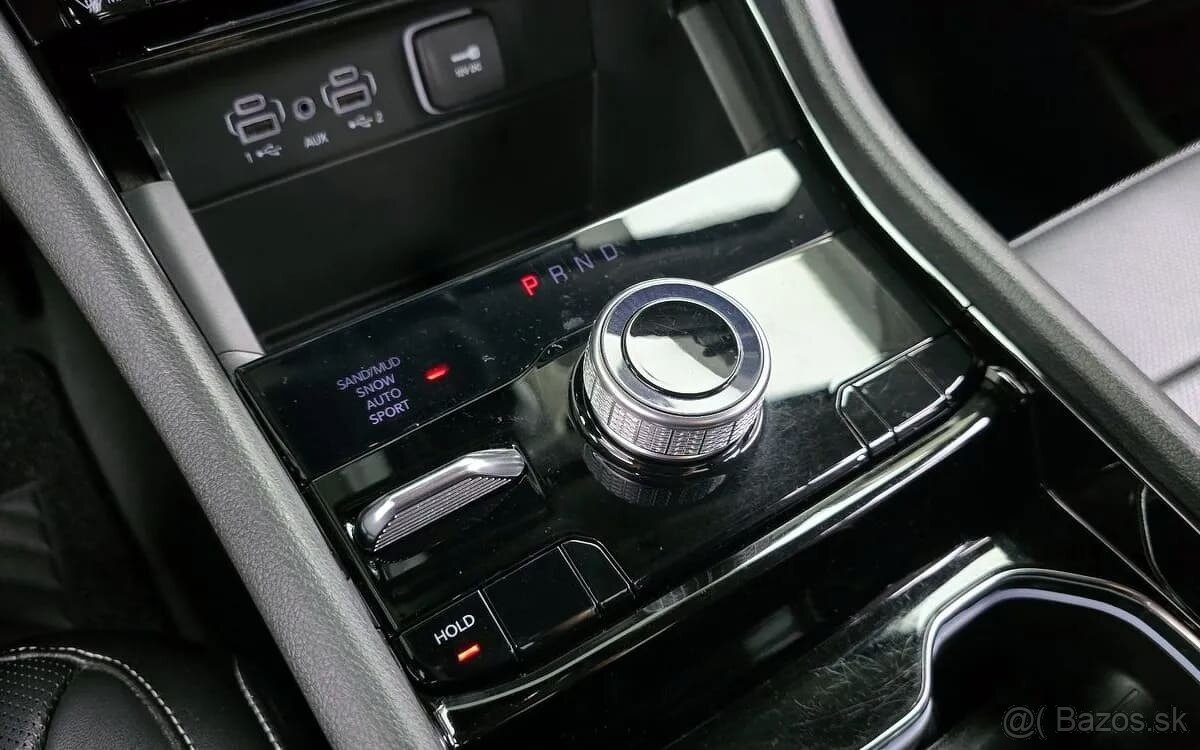 2023 JEEP GRAND CHEROKEE LIMITED 4WD - 9