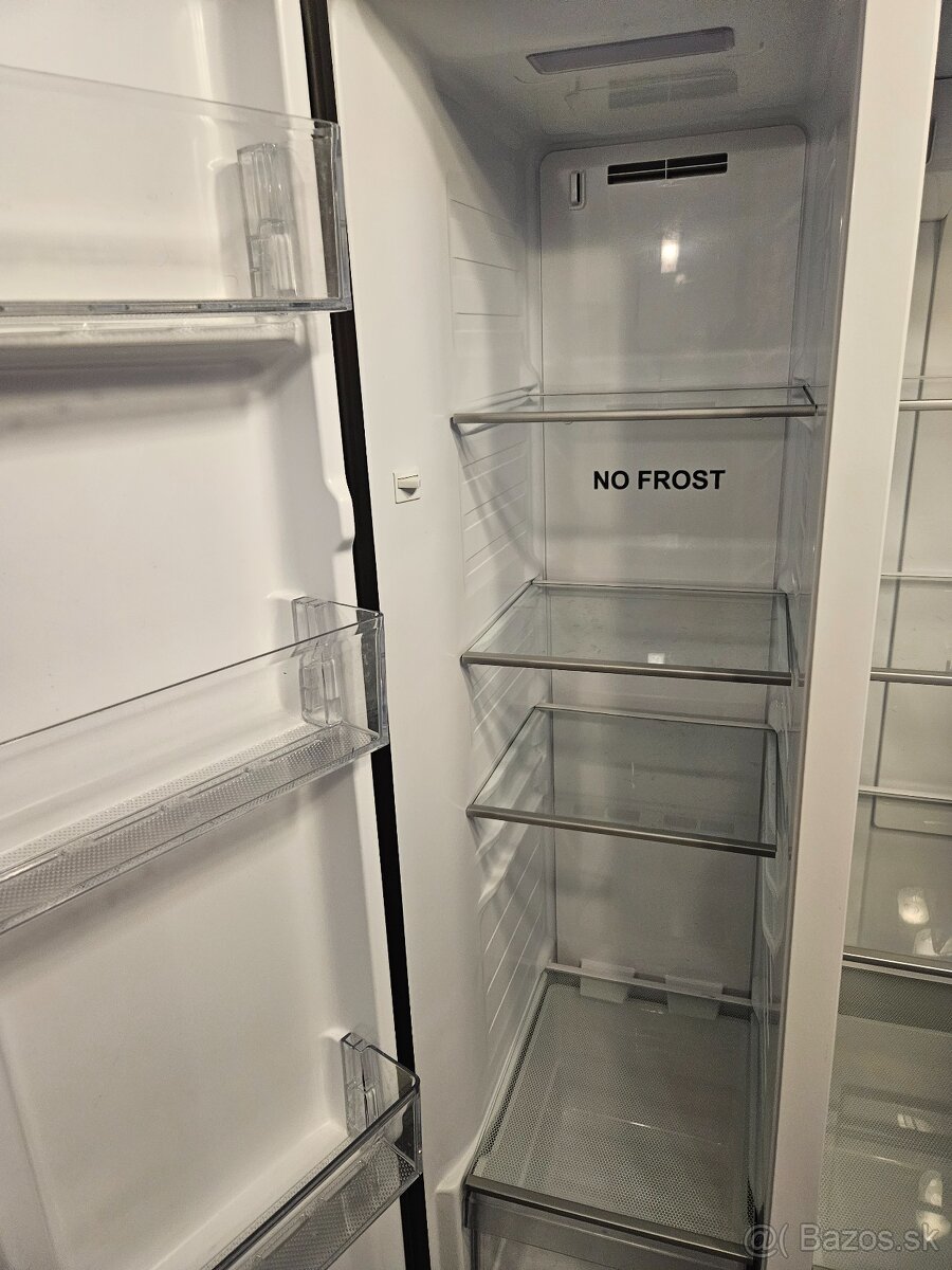 Americka chladnicka s mrazničkou - 9