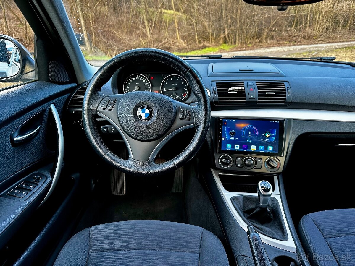 Predám BMW 1 e87 2.0i 90kw 2010 FaceLift - 9