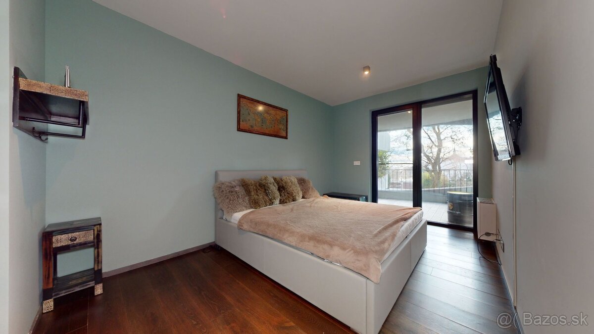 Na PRENÁJOM - 3 izbový byt s veľkou terasou a garážovým stát - 9