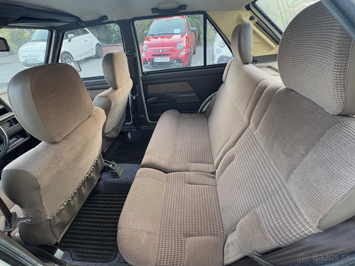 Škoda Favorit 136 LS - 9