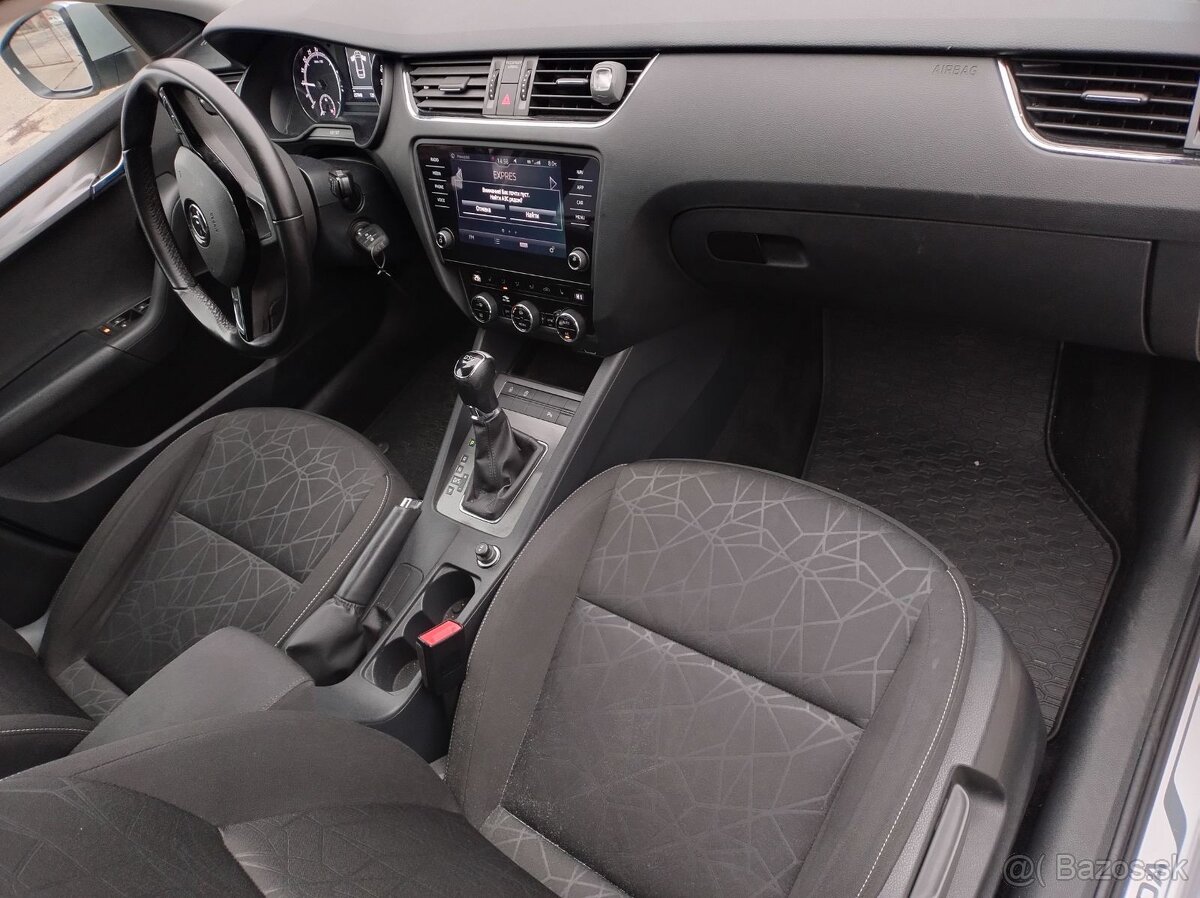 Škoda Octavia 1.6tdi DSG 7 Combi 2018r.v. - 9