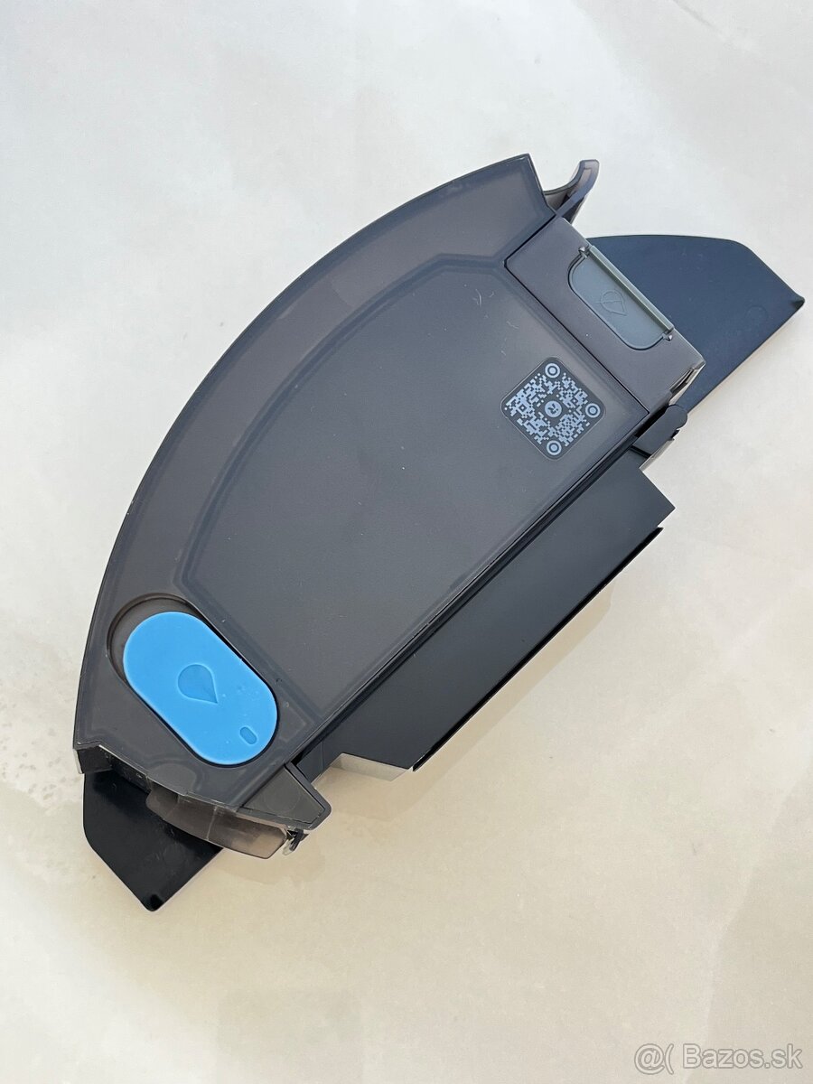 iRobot Roomba Combo i5+ s automatickou stanicou Clean Base - 9