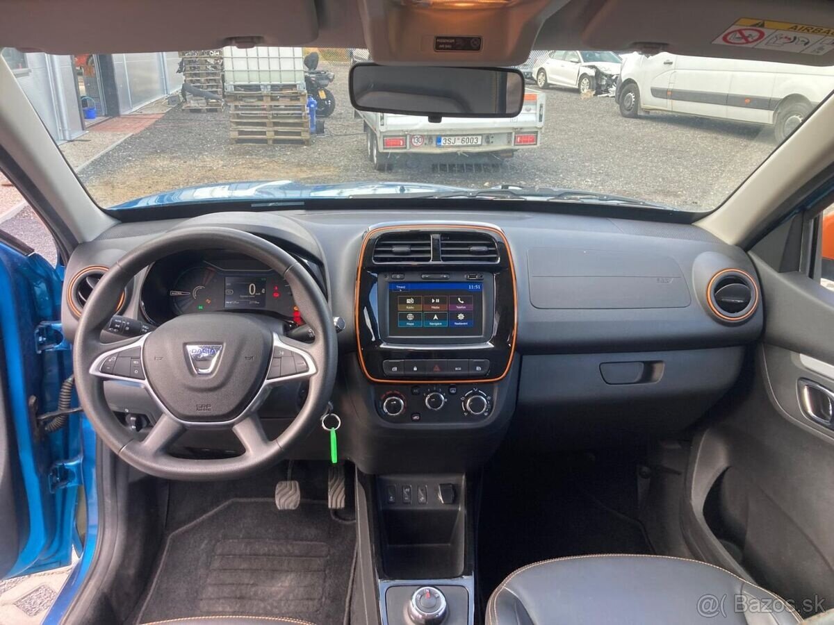 Dacia Spring - 9