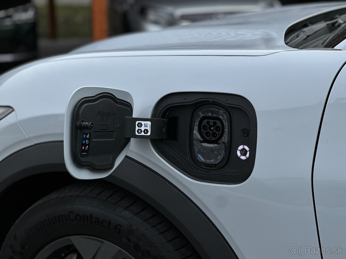 Ford Mustang Mach-E 75 kWh RWD 269 PS Premium 64TKM 2021 - 9