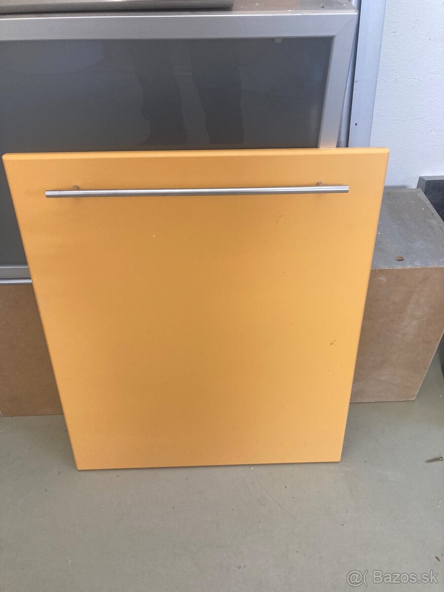 Kuchynská linka - 9