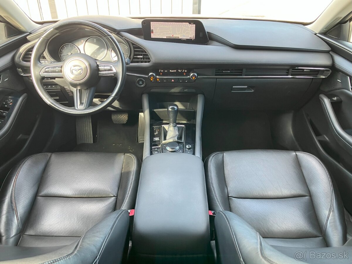Mazda 3 2.0 Skyactiv 90kW G122 Plus A/T BENZÍN - 9
