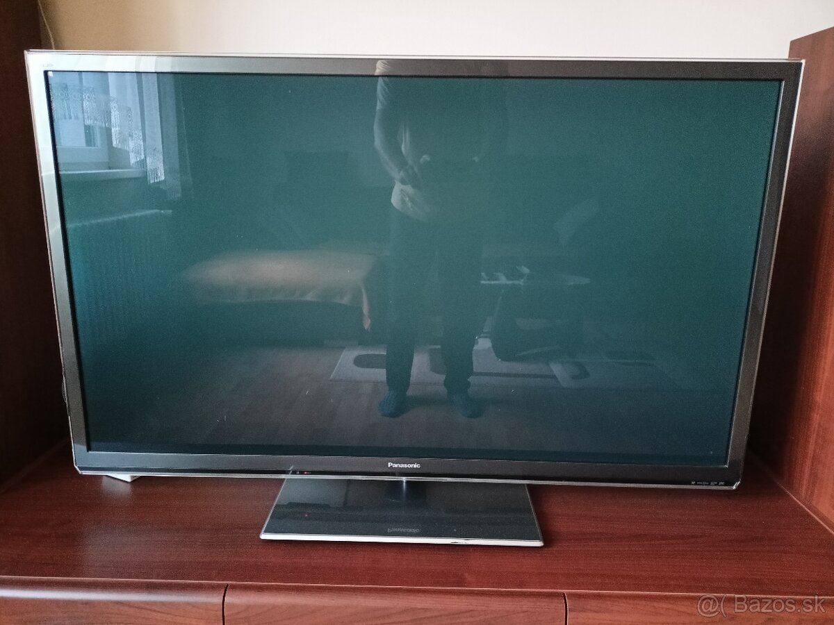 Predám TV Pannasonic Viera TX-P50ST50. - 9