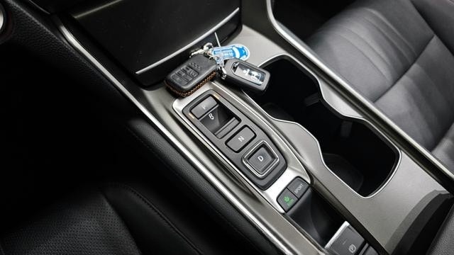 2019 HONDA ACCORD 2.0T - 9