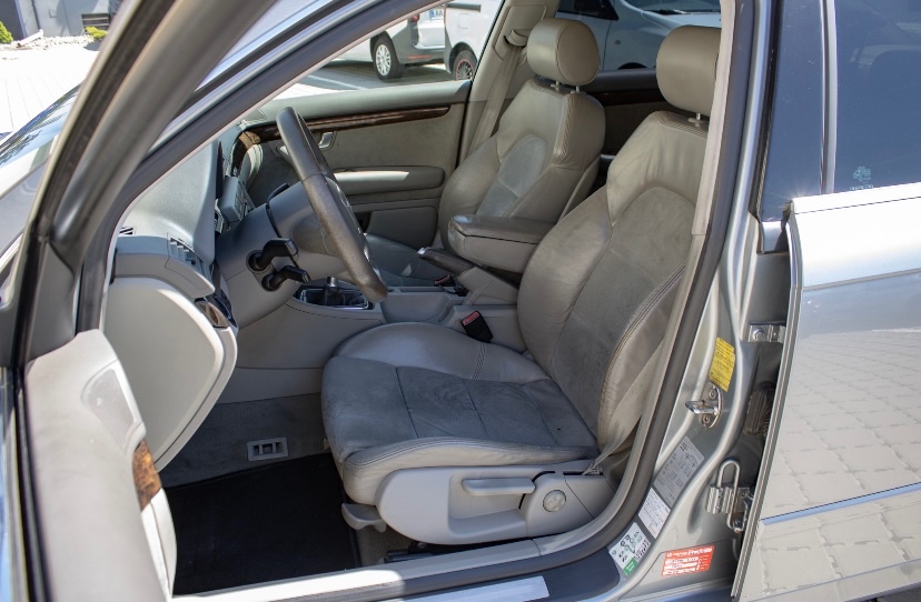 Audi A4 2.0TDi Quattro - 9