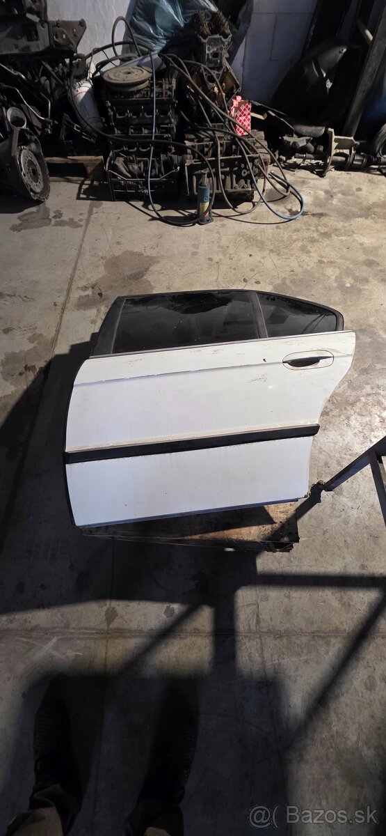 Bmw e38 3.0i V8 manuál - 9