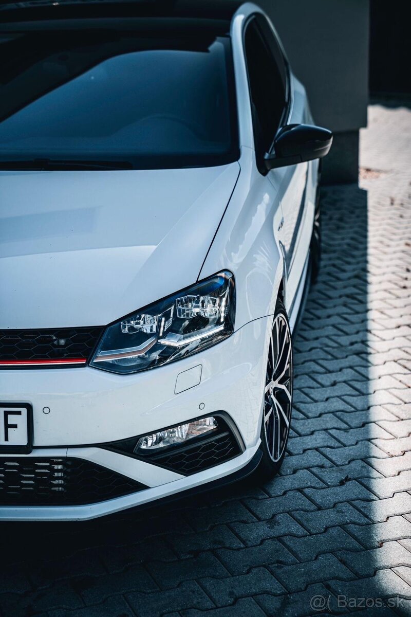 VW Polo Gti 1.8Tsi - 9