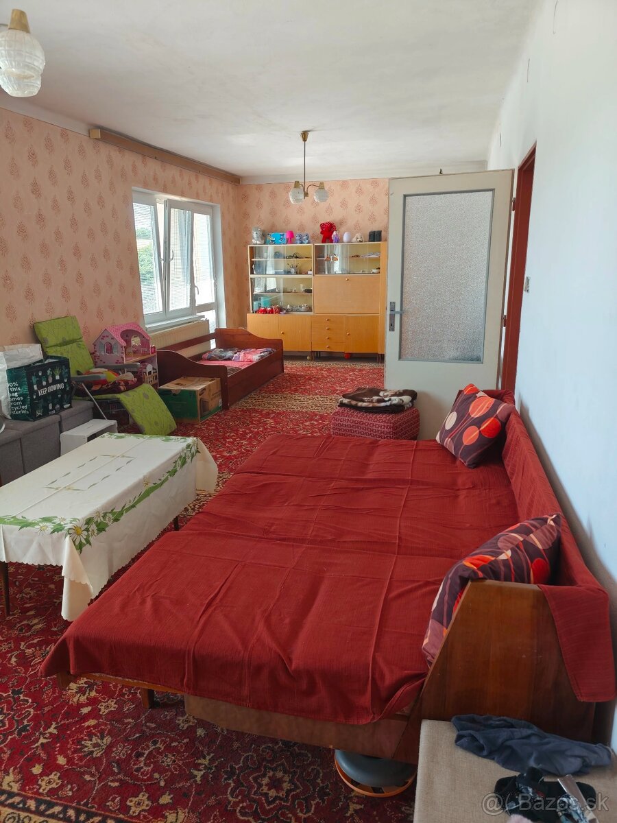 Na predaj rodinný dom Kolta - 9