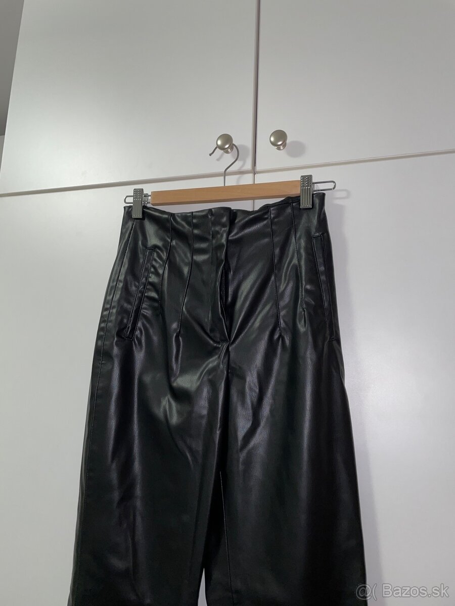 Mango čierne koženkové rifle - 9