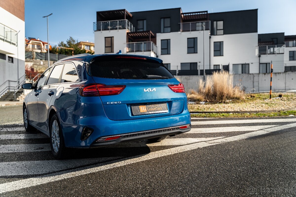 KIA CEED SW 1.6CRDI 2023 ZÁRUKA 76000km DPH - 9