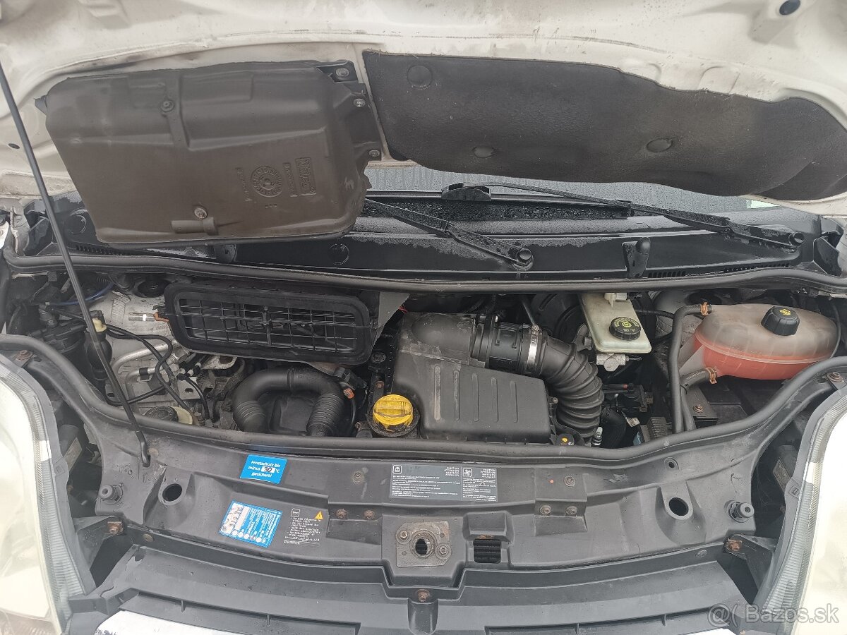 Opel Vivaro 5- miestne - 9