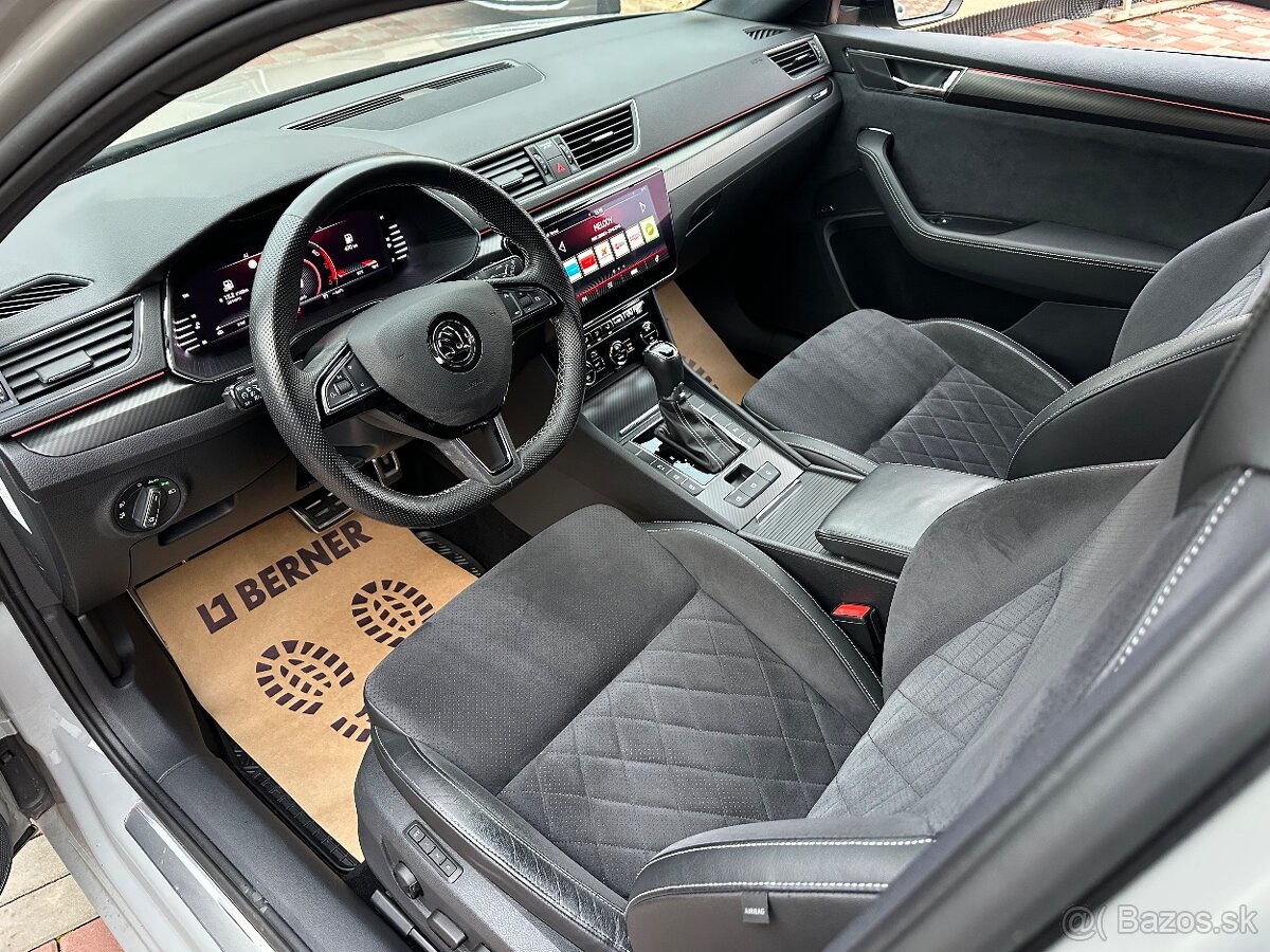 Škoda Superb Combi 2.0 TSI 200kW Sportline 4x4 DSG - 9